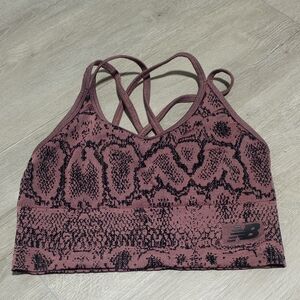 New Balance Strappy Pink And Black Sports Bra Size Medium